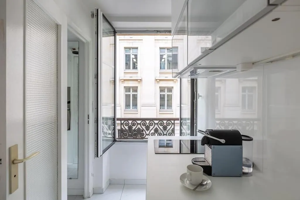Apartman Le Longchamp 16 Eme, New And Perfectly Located