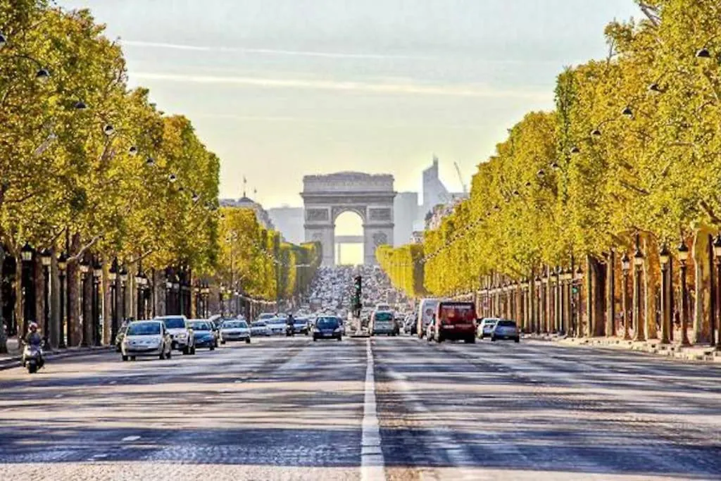 Le Longchamp 16 Eme, New And Perfectly Located *